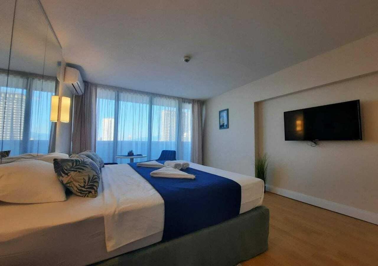 Aparthotel Orbi City Sea View Батуми Экстерьер фото