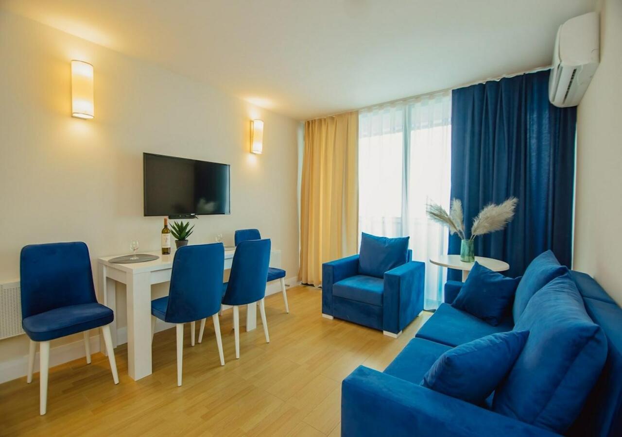 Aparthotel Orbi City Sea View Батуми Экстерьер фото