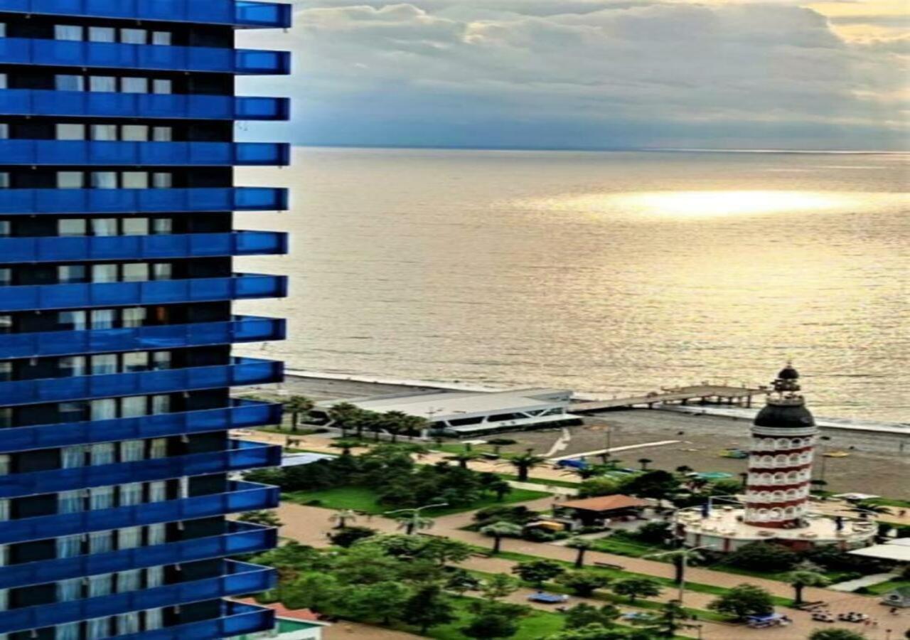 Aparthotel Orbi City Sea View Батуми Экстерьер фото