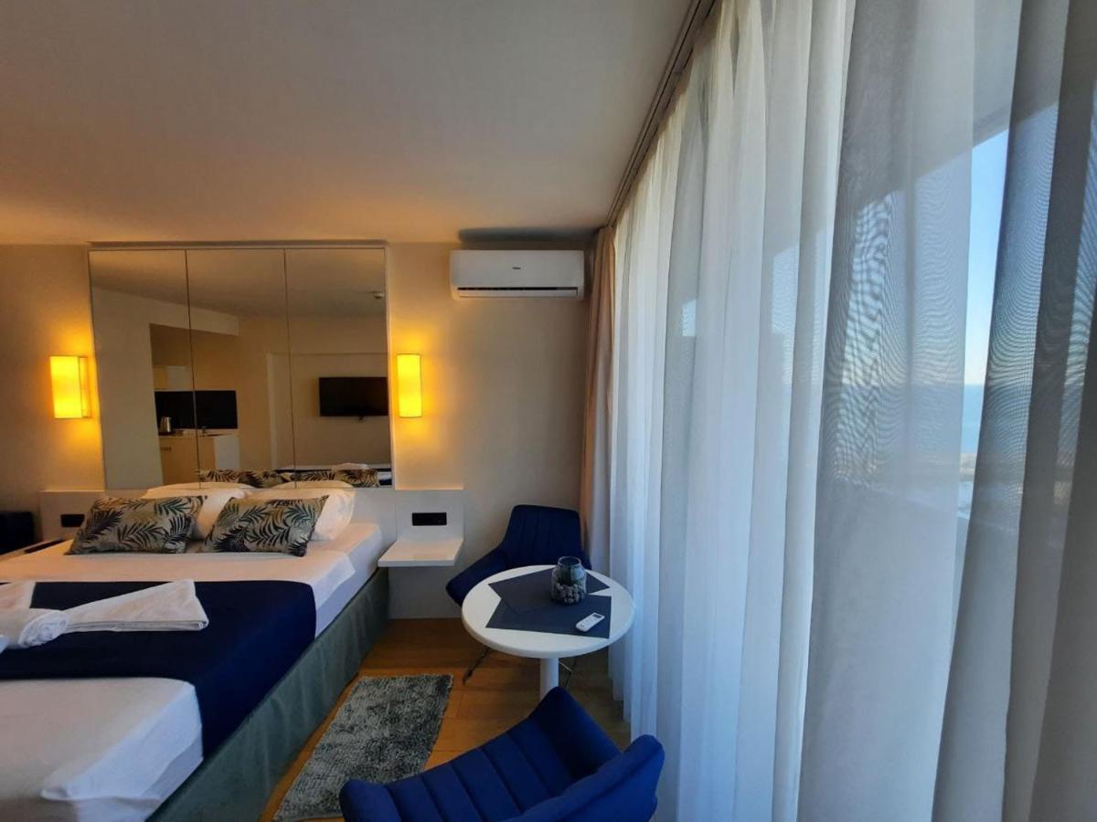 Aparthotel Orbi City Sea View Батуми Экстерьер фото