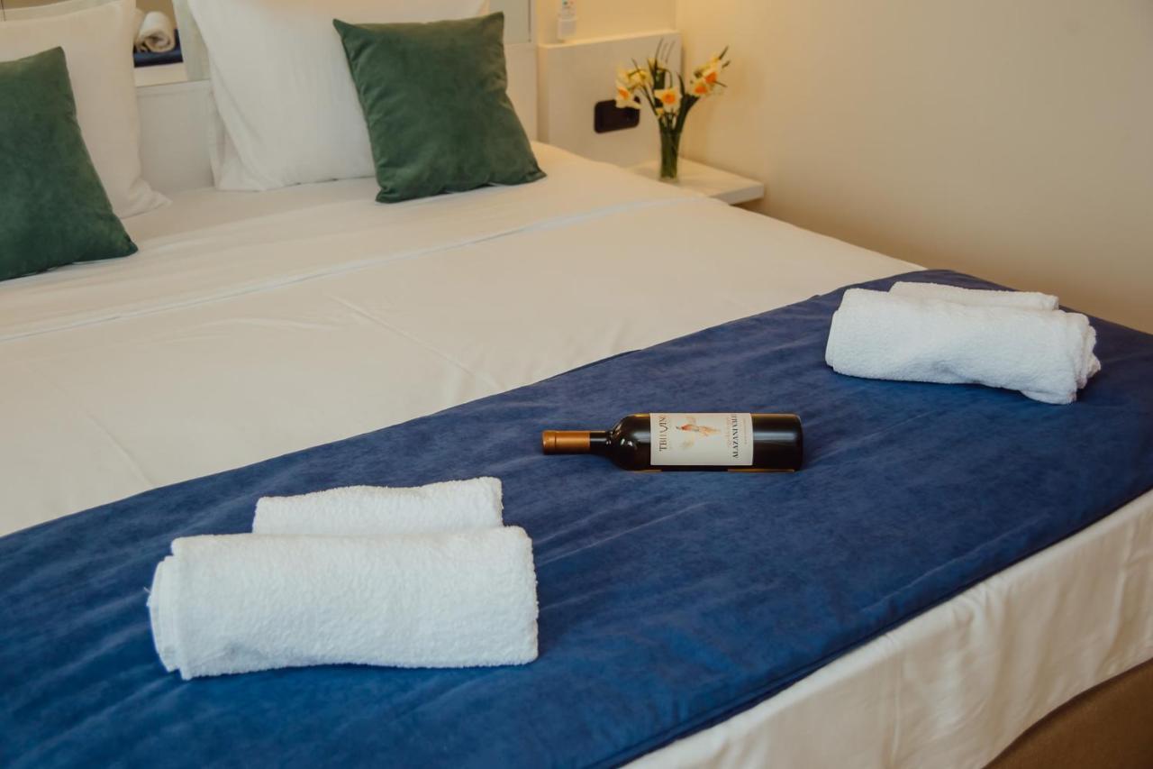 Aparthotel Orbi City Sea View Батуми Экстерьер фото