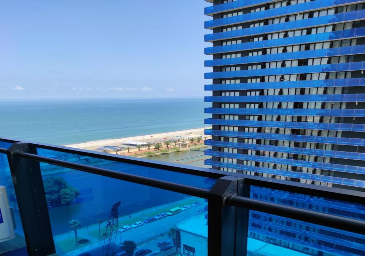 Aparthotel Orbi City Sea View Батуми Экстерьер фото